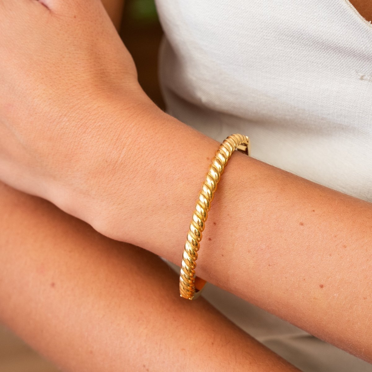Brazalete Pisa Bañado en Oro de 18k