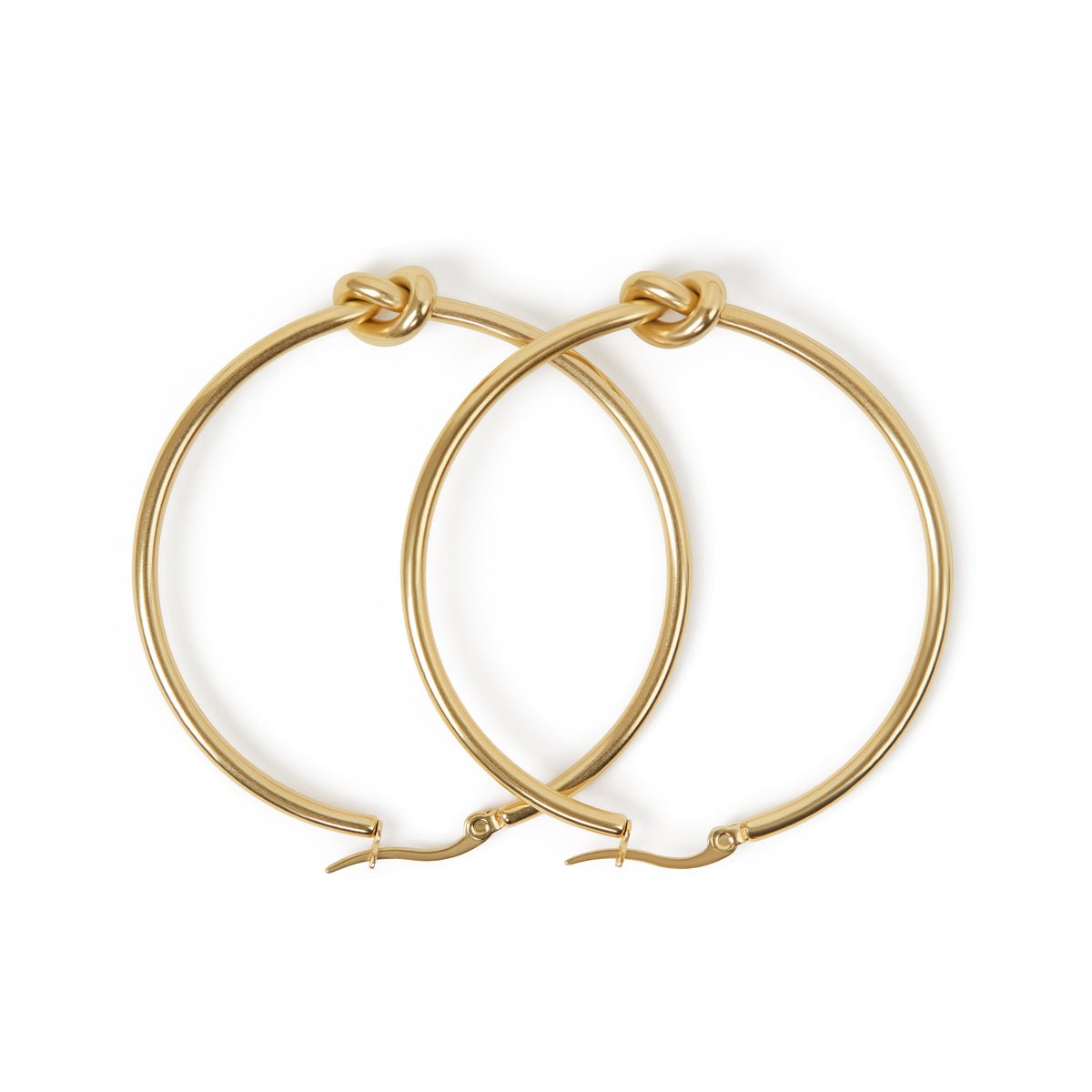 Aro de Argola Nó Central Bañado en Oro 18K