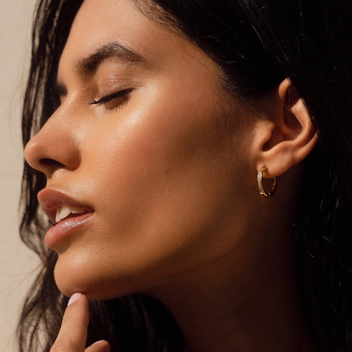 Aro de Argola Arielle Bañado en Oro 18K