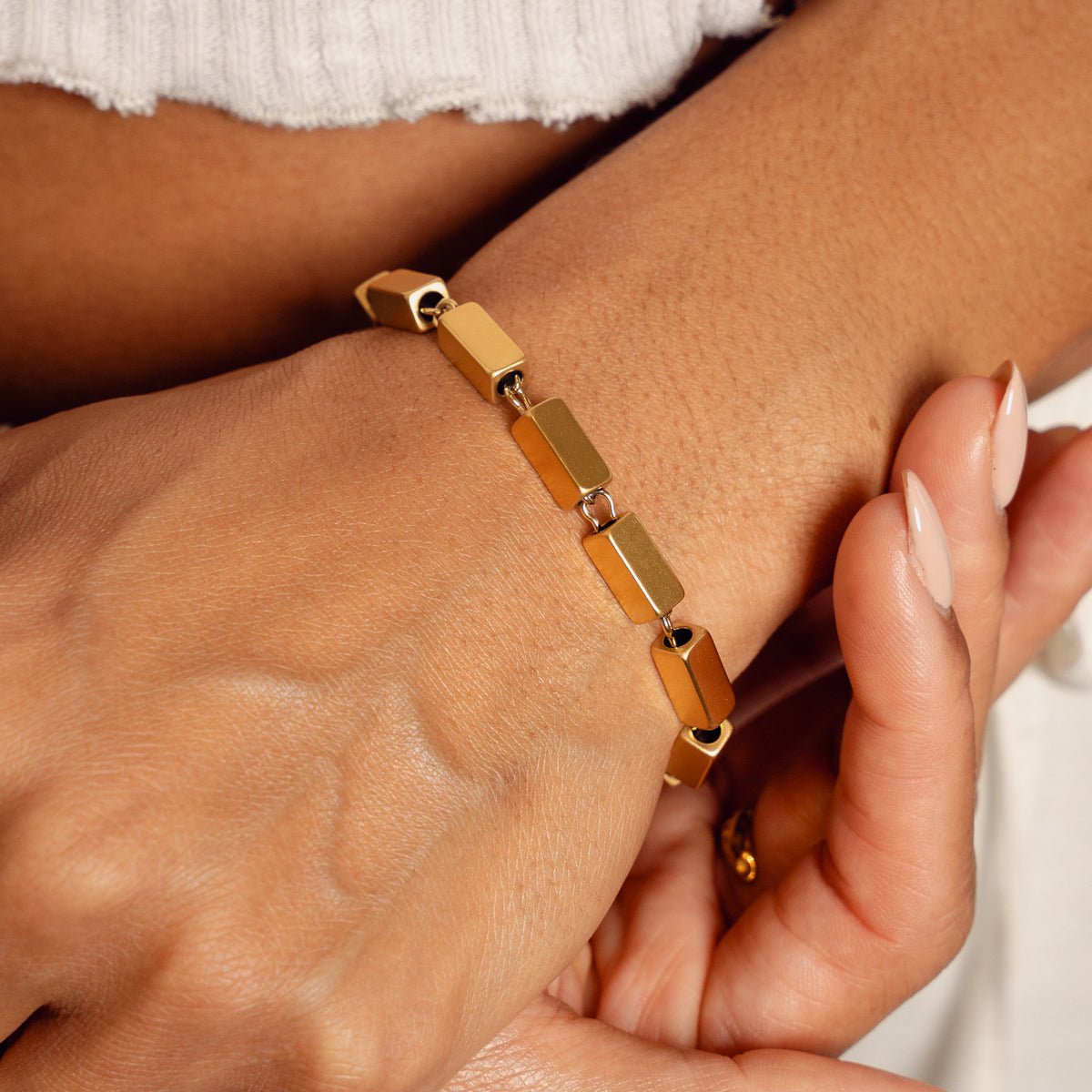 Pulsera Cora Bañada en Oro de 18k