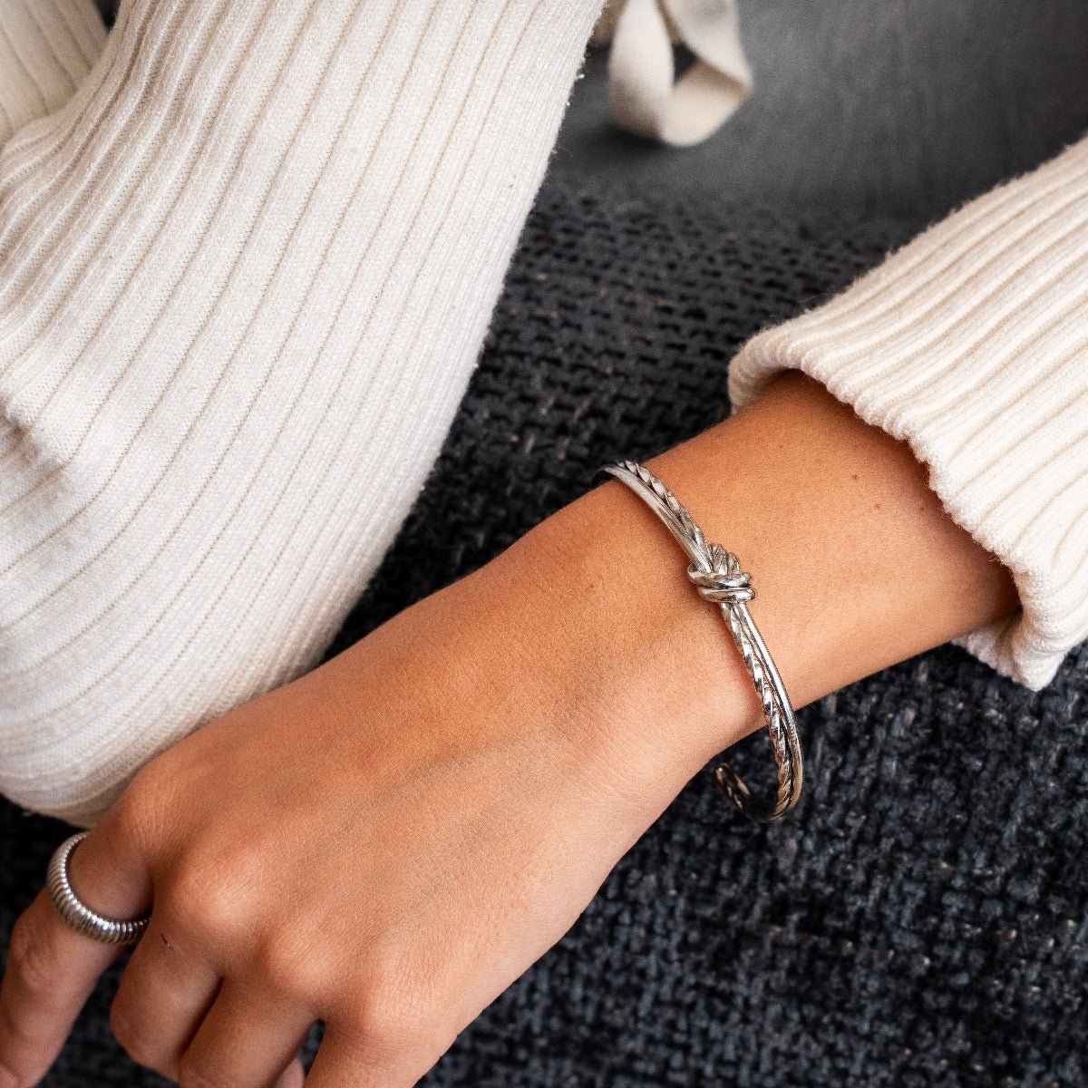 Brazalete Nó Torcido - Plata