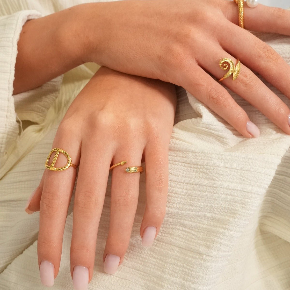 Anillo Éclat Ajustable Bañado en Oro 18k