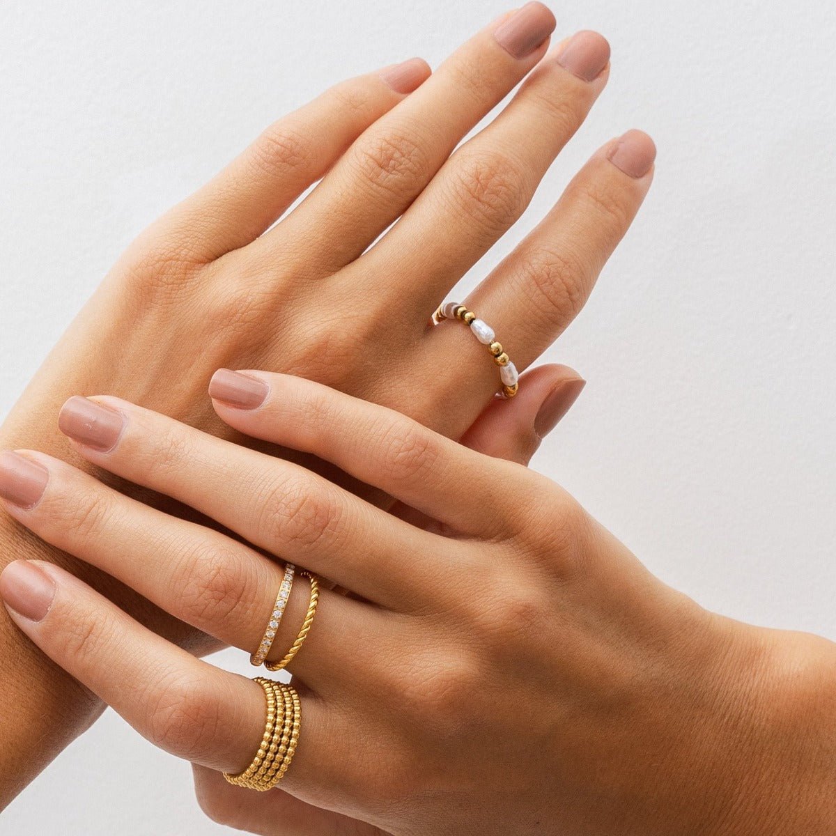 Anillo Dress Pérola Bañado en Oro 18k