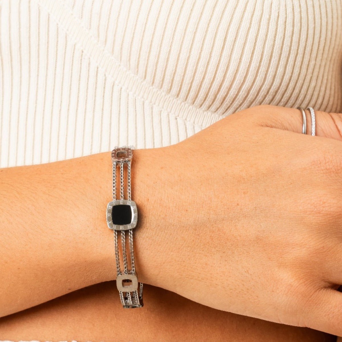 Brazalete Ônix Summer - Plata