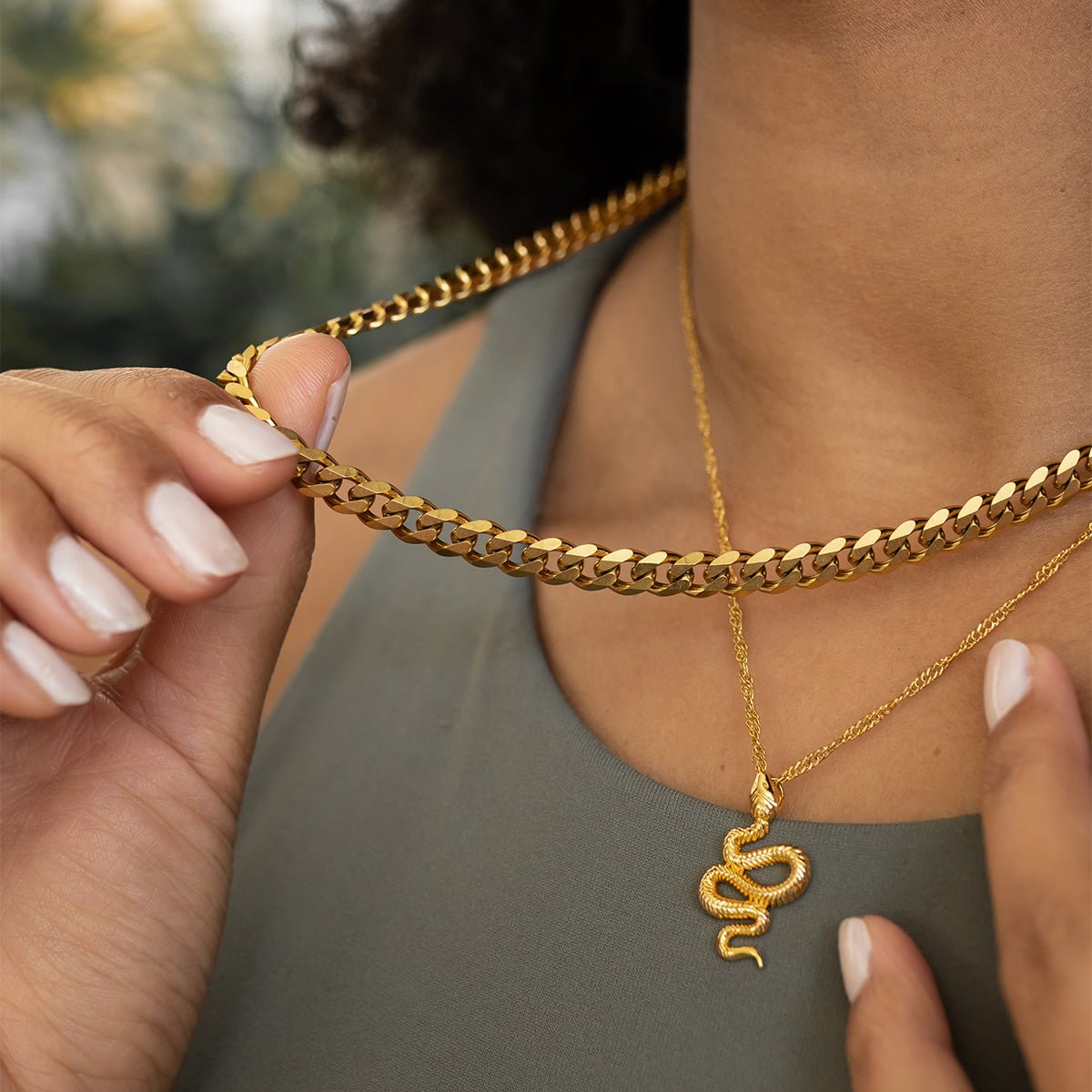 Collar Serpente Colgante Bañado en Oro 18K
