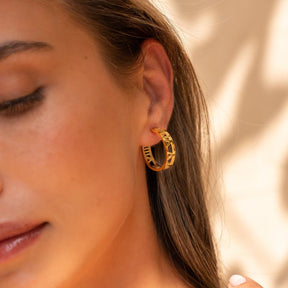 Aro de Argola Numeral Bañado en Oro 18K