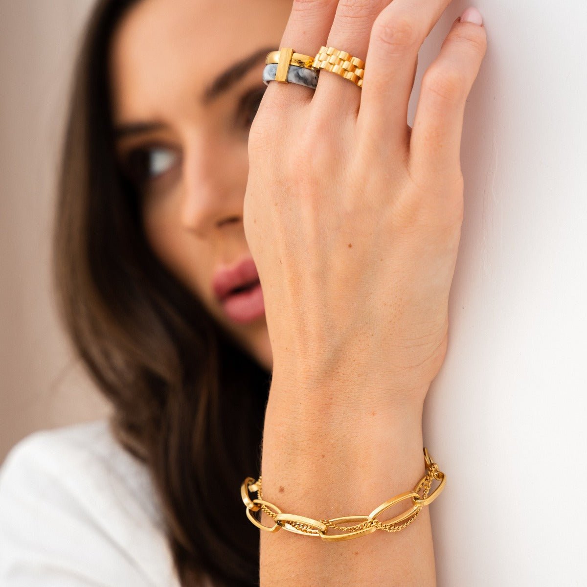 Anillo Capas Rich Bañado en Oro 18K