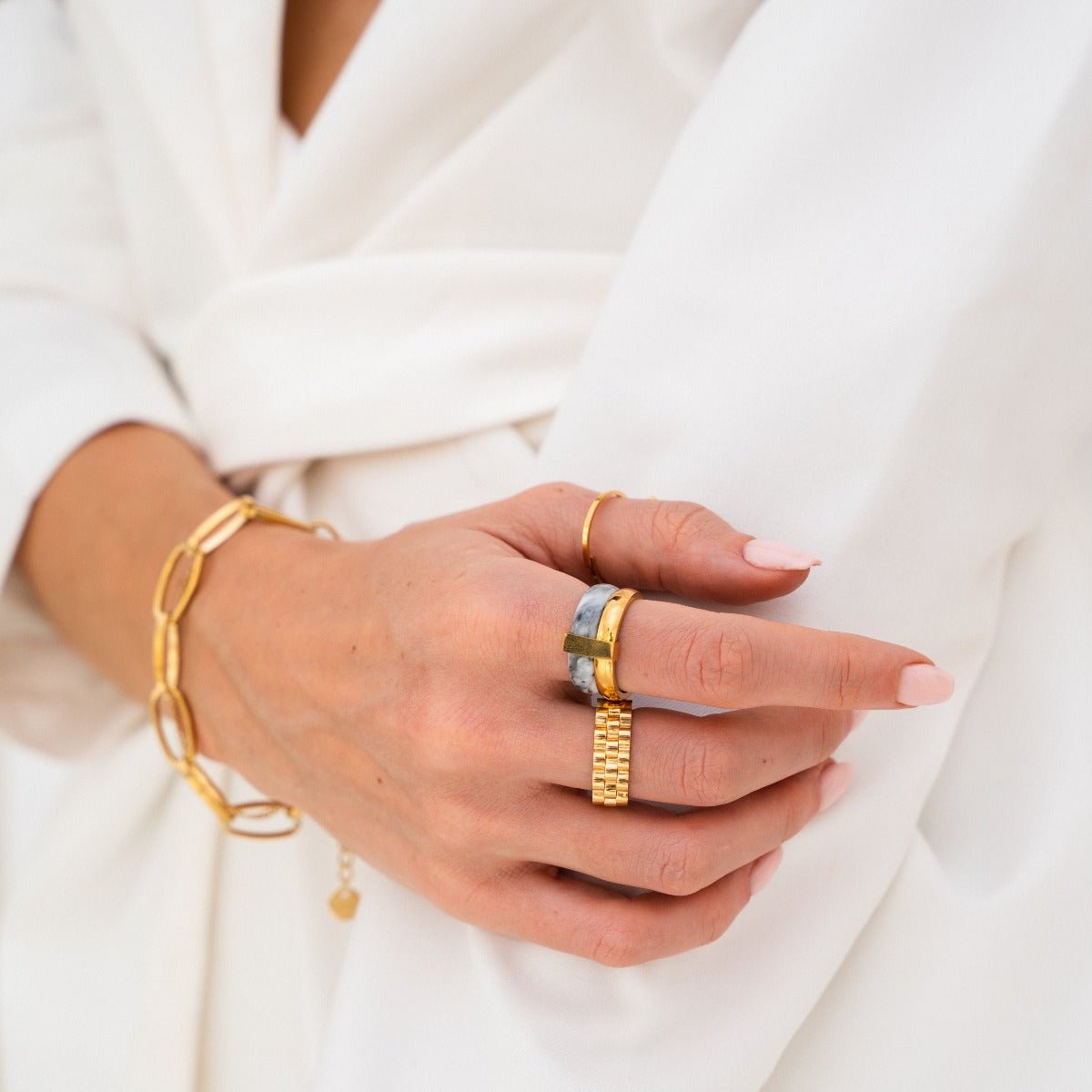 Anillo Capas Rich Bañado en Oro 18K