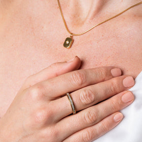 Anillo Brilhante Rotativo Bañado en Oro 18k