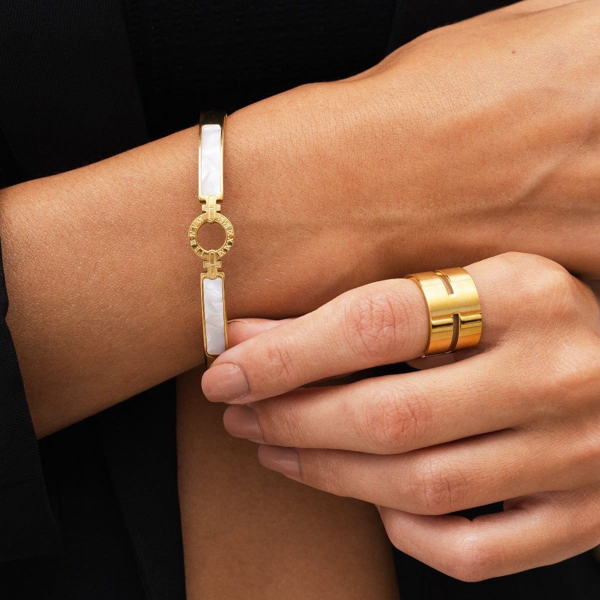 Anillo Hi-lo Chunky Bañado en Oro 18K