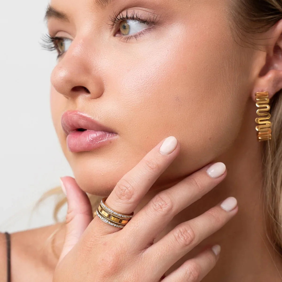 Anillo Impulse Bañado en Oro de 18K