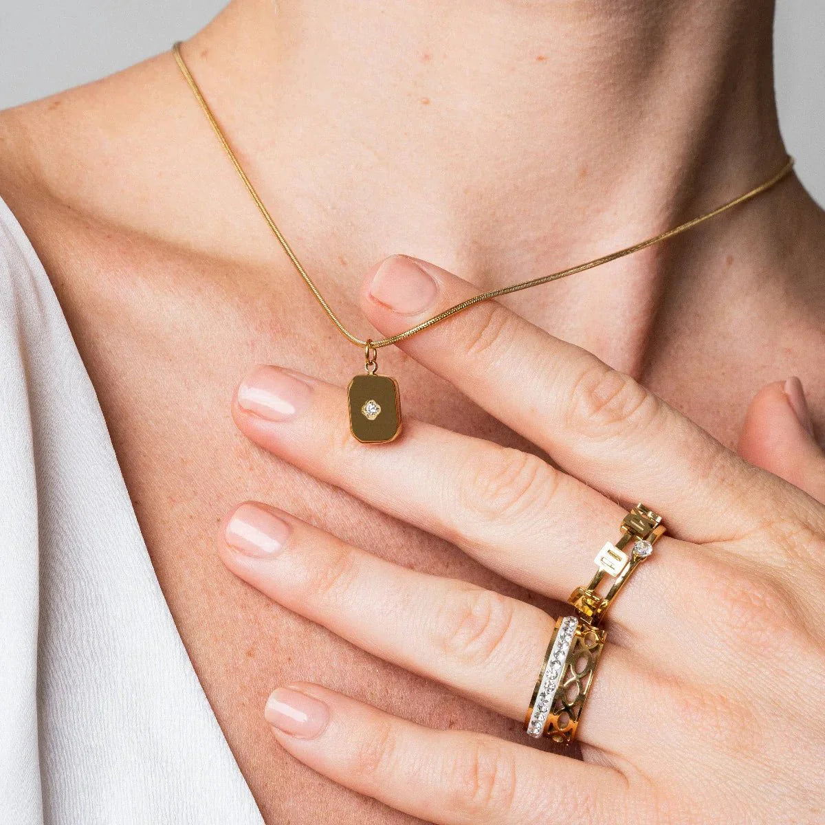 Anillo Mosaico Bañado en Oro 18k