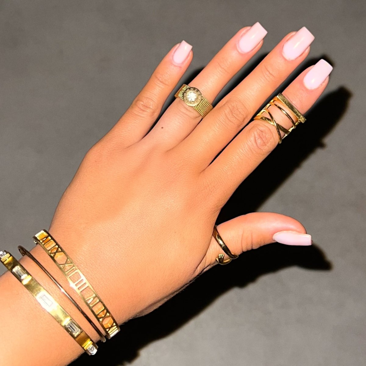 Anillo Roman Malha Bañado en Oro 18K