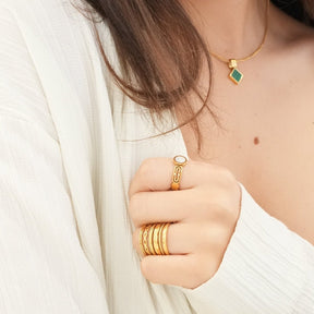 Anillo Royale Ajustable Bañado en Oro de 18k