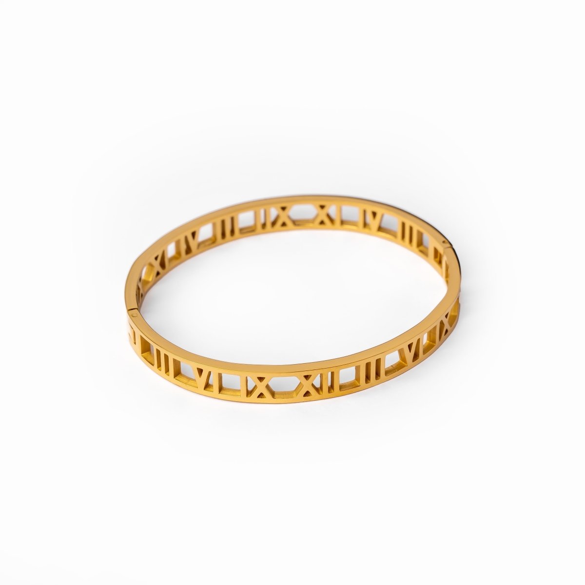 Brazalete Numeral Romanos Bañado en Oro 18K
