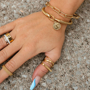 Brazalete Colgante São Bento Bañado en Oro 18K