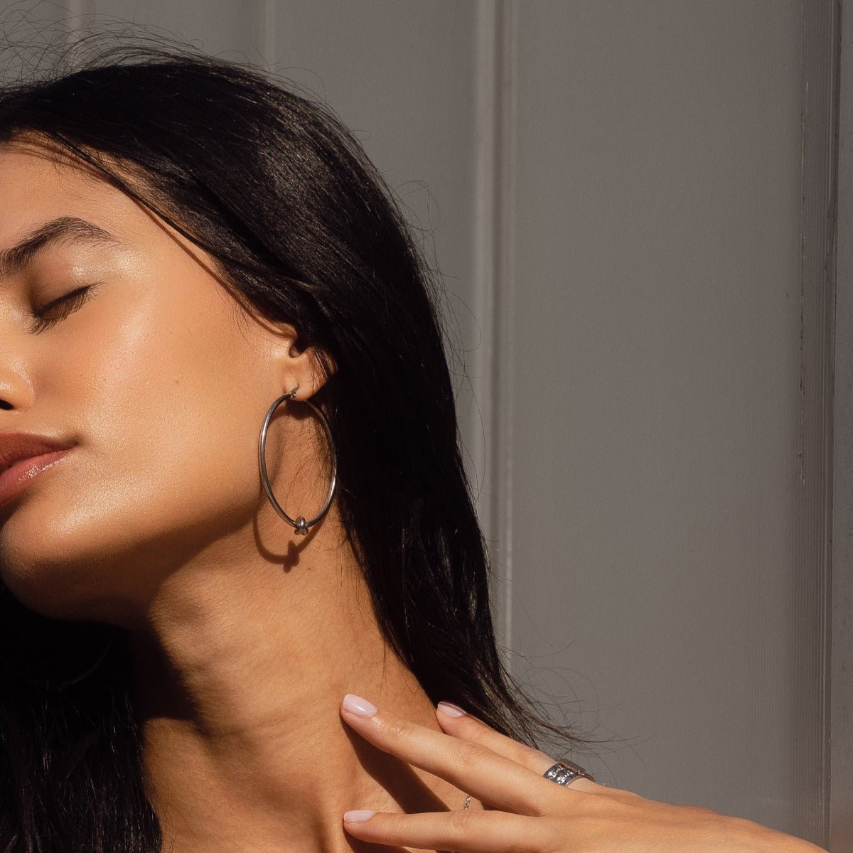 Aro de Argola Nó Central - Plata