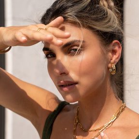 Aro de Argola Numeral Bañado en Oro 18K