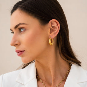 Aro de Argola Croissant Bañado en Oro 18K