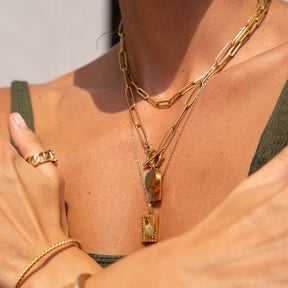 Collar Cadena Colgante Geométrico Liso Bañado en Oro 18K