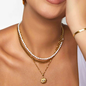 Collar Eye Bañado en Oro de 18K