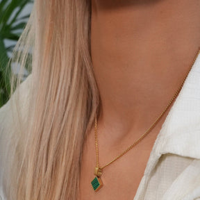 Collar Geométrico Minimal Bañado en Oro de 18k